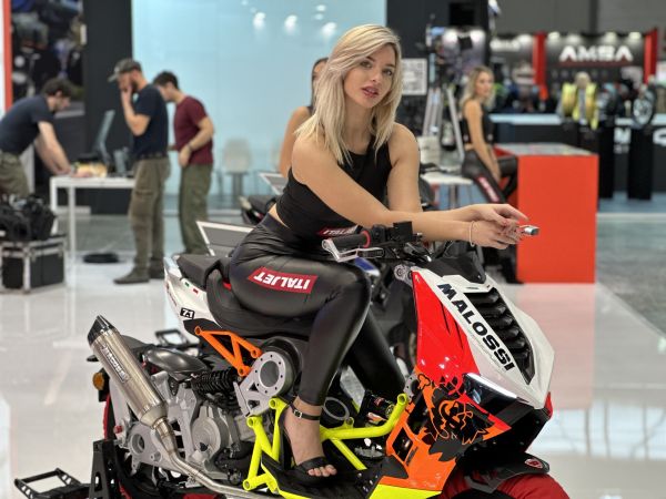 eicma2023-0280F35DC3E-9510-A1D6-757F-211A918BE9B5.jpg